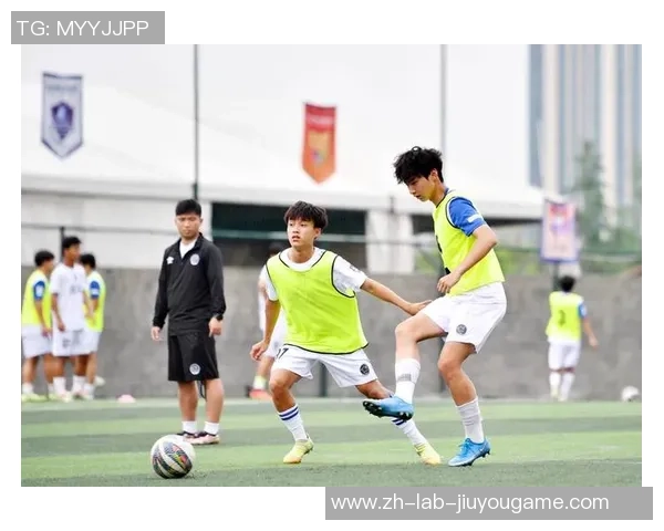 足球运动对青少年身体发育的影响及科学训练方法探讨